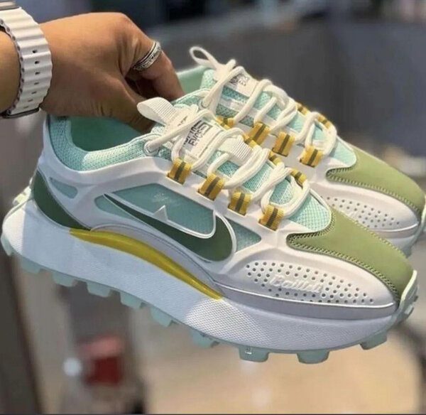 Sneakers tendance multicolores