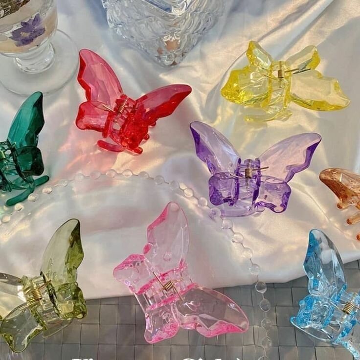 Butterfly mini claw clips