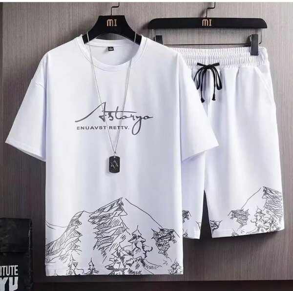 Ensemble décontracté t-shirt et short