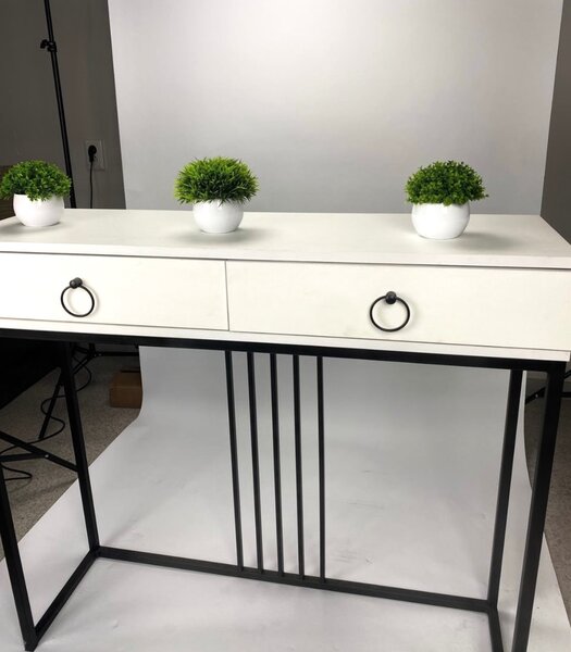 Туалетный столик