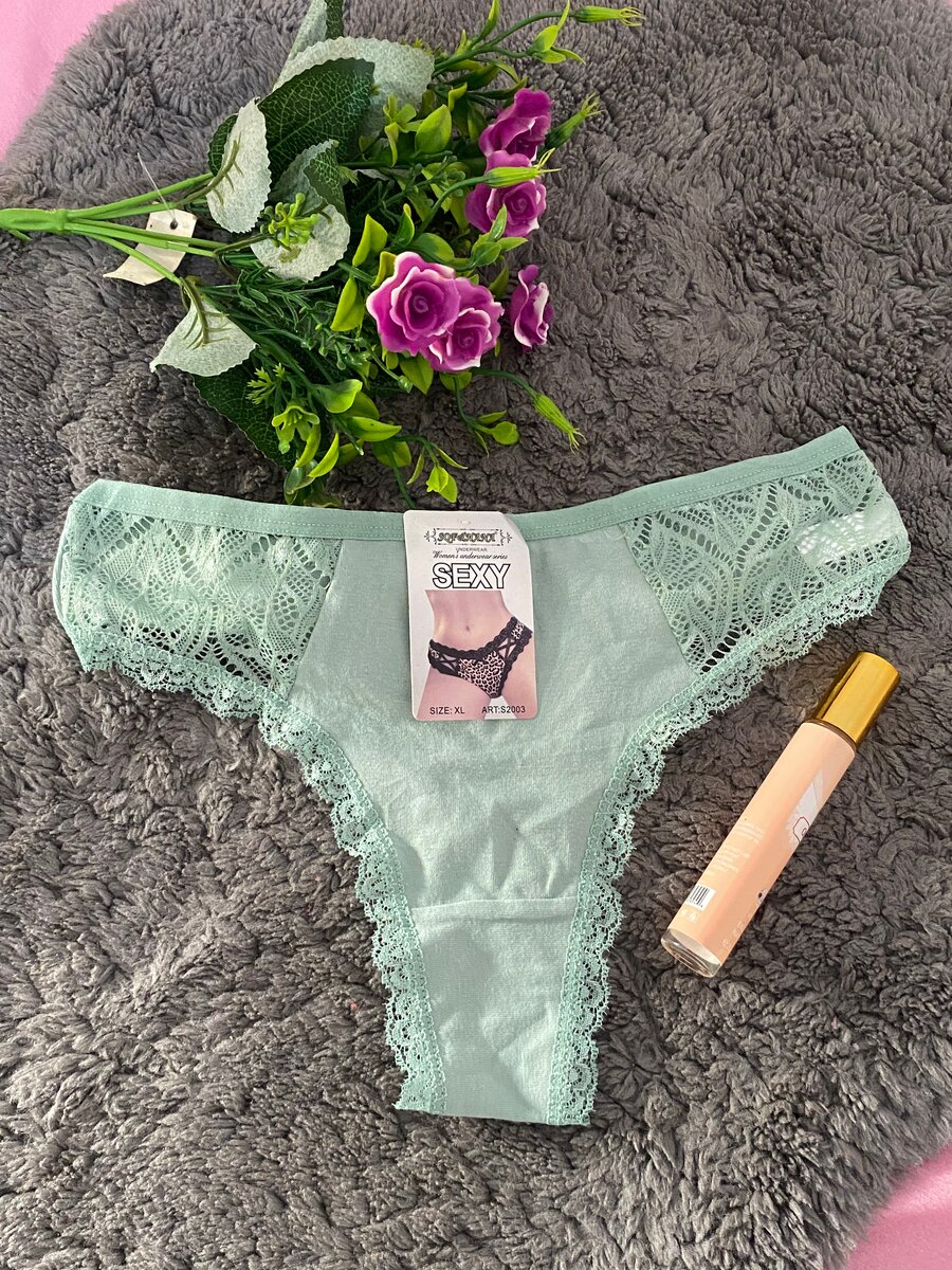 String en coton ,dentelle sexy