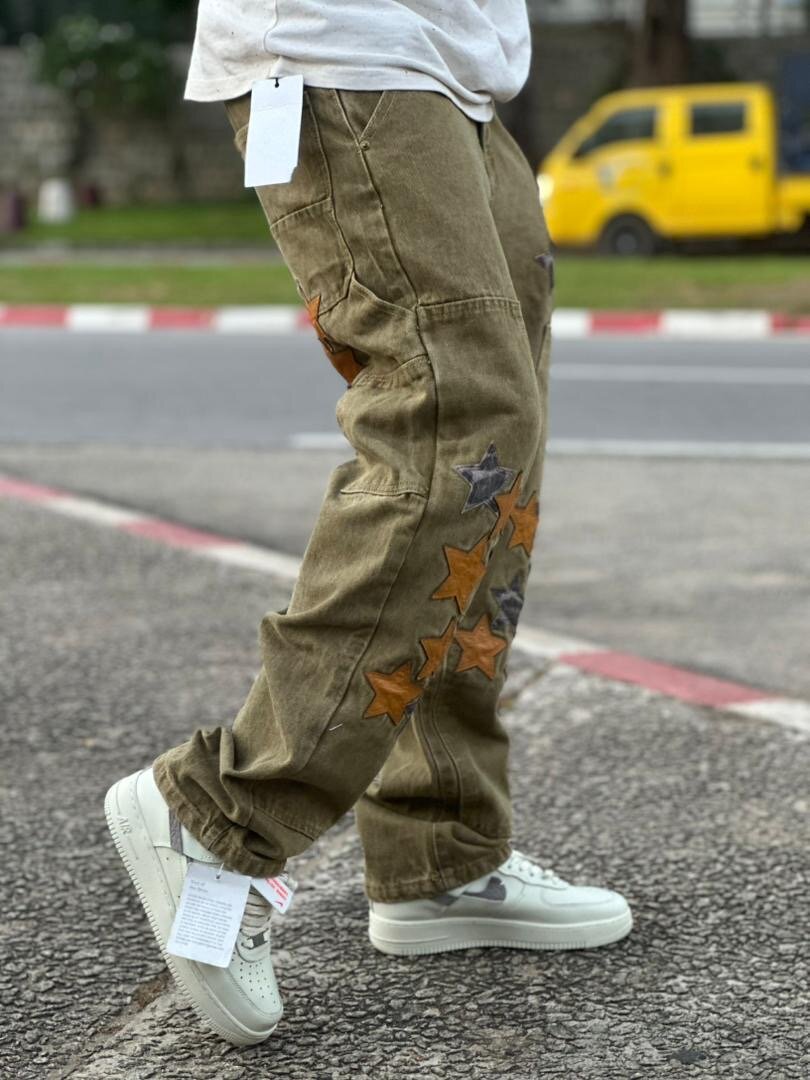 Jeans tendance avec motifs