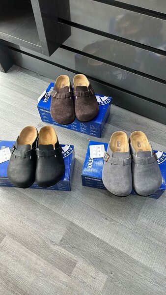 BOSTON BIRKENSTOCKS SLIPPERS