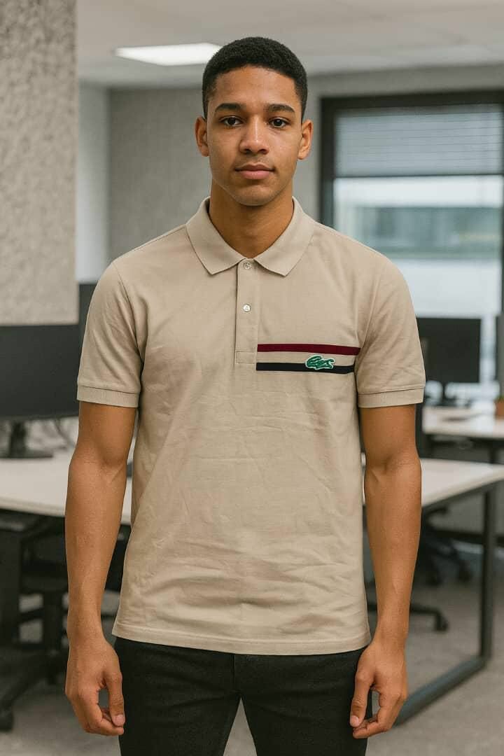 Polo Lacoste pour hommes élégant