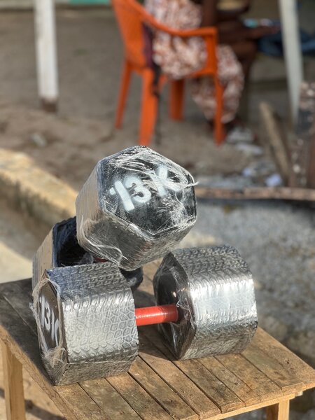 Haltères hexagonales 13 kg