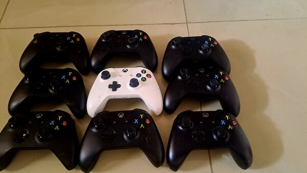 MANETTE XBOX ONE s et series