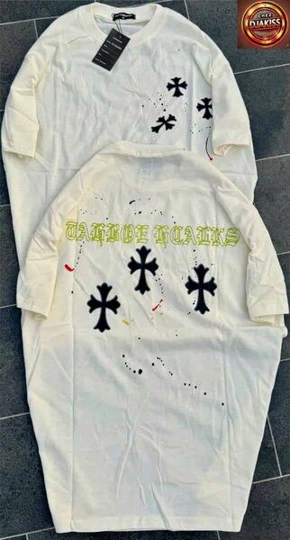 T-shirt blanc homme avec croix noires