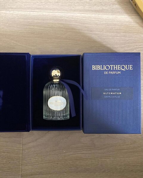 Parfum Bibliotheque Élégant
