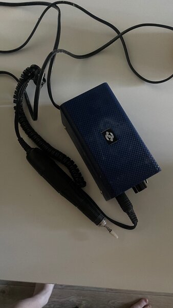 Продаю аппарат для маникюра strong оригинал