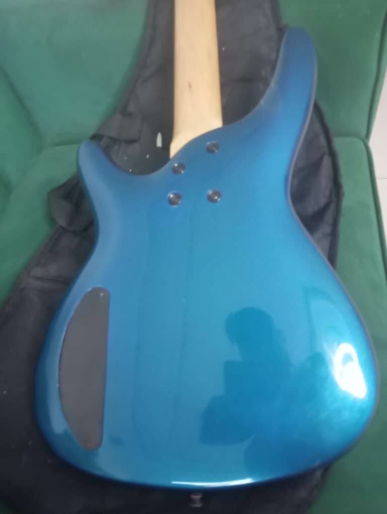 Guitare Basse Électrique 4 Cordes