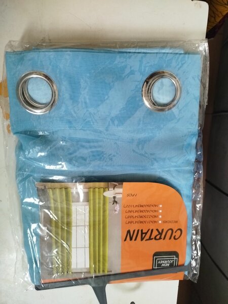 Rideaux occultants bleus