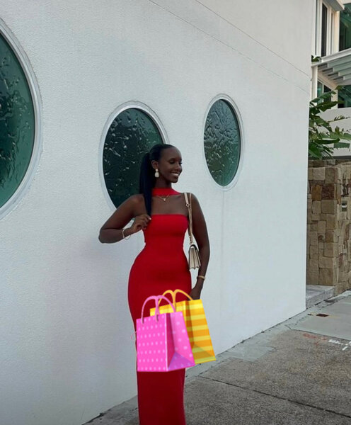 Robe rouge élégante femme