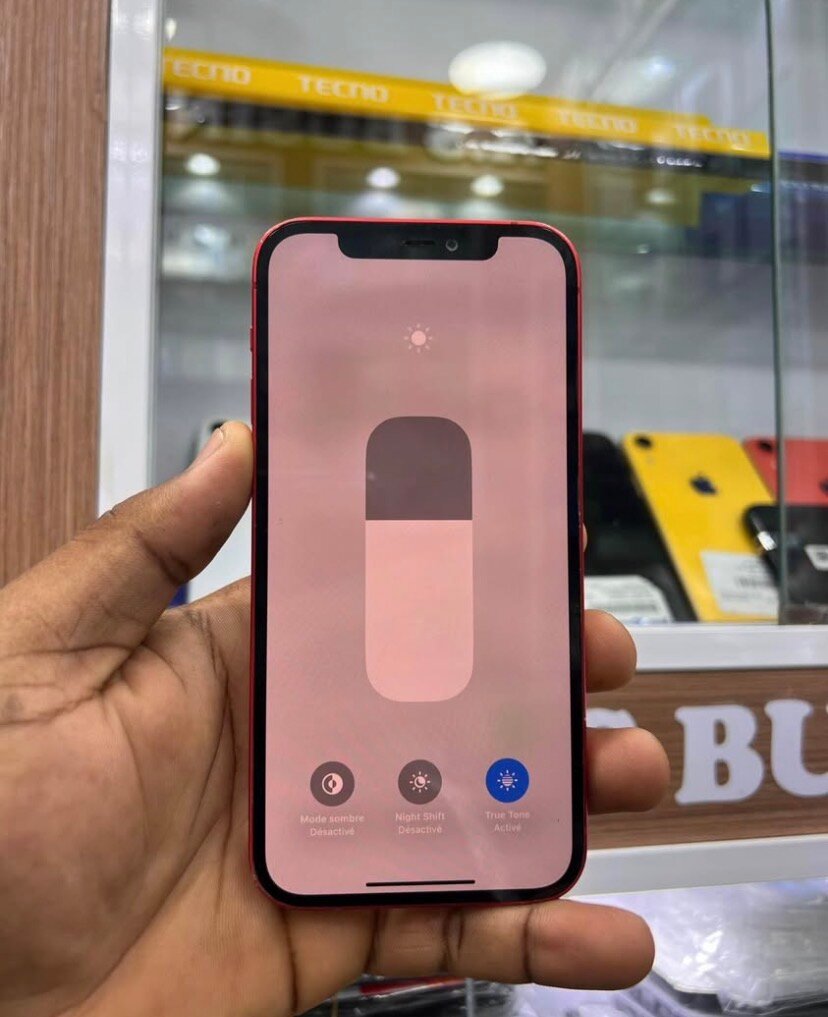 iPhone rouge 64 Go remis à neuf