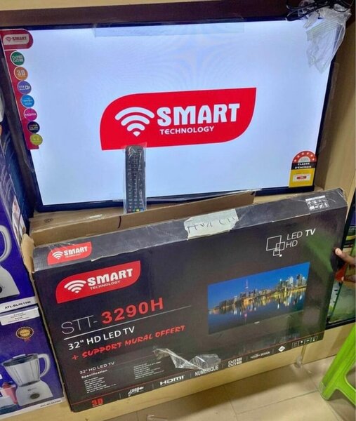 Téléviseur LED HD SMART TECHNOLOGY 32 pouces