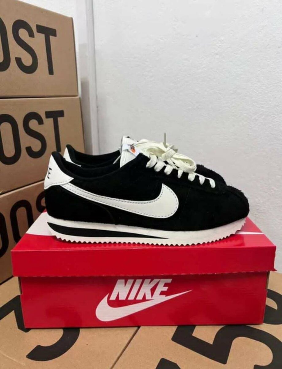 Baskets noires élégantes homme