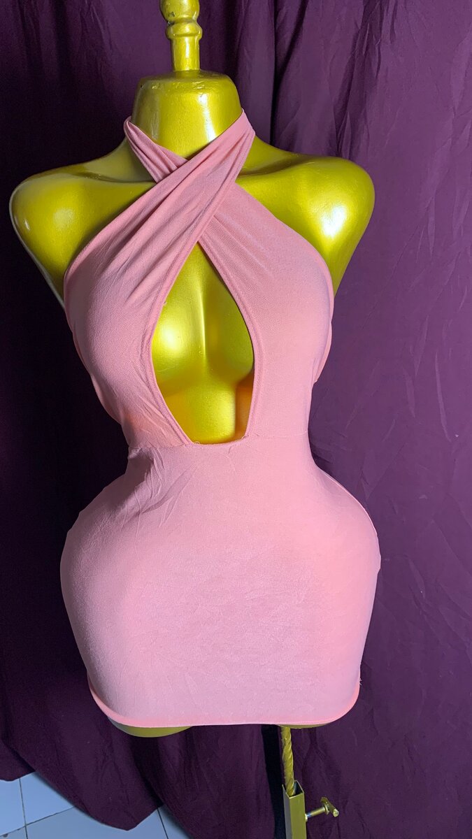 Robe fleurie femme élégante