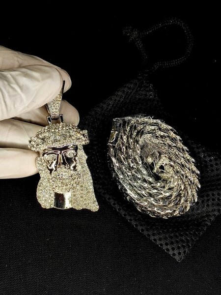 Chaîne en imitation de diamant