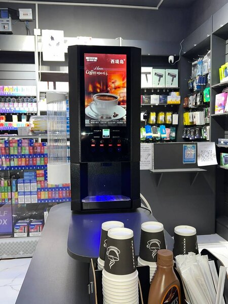 西堤岛 (Xī dī dǎo)