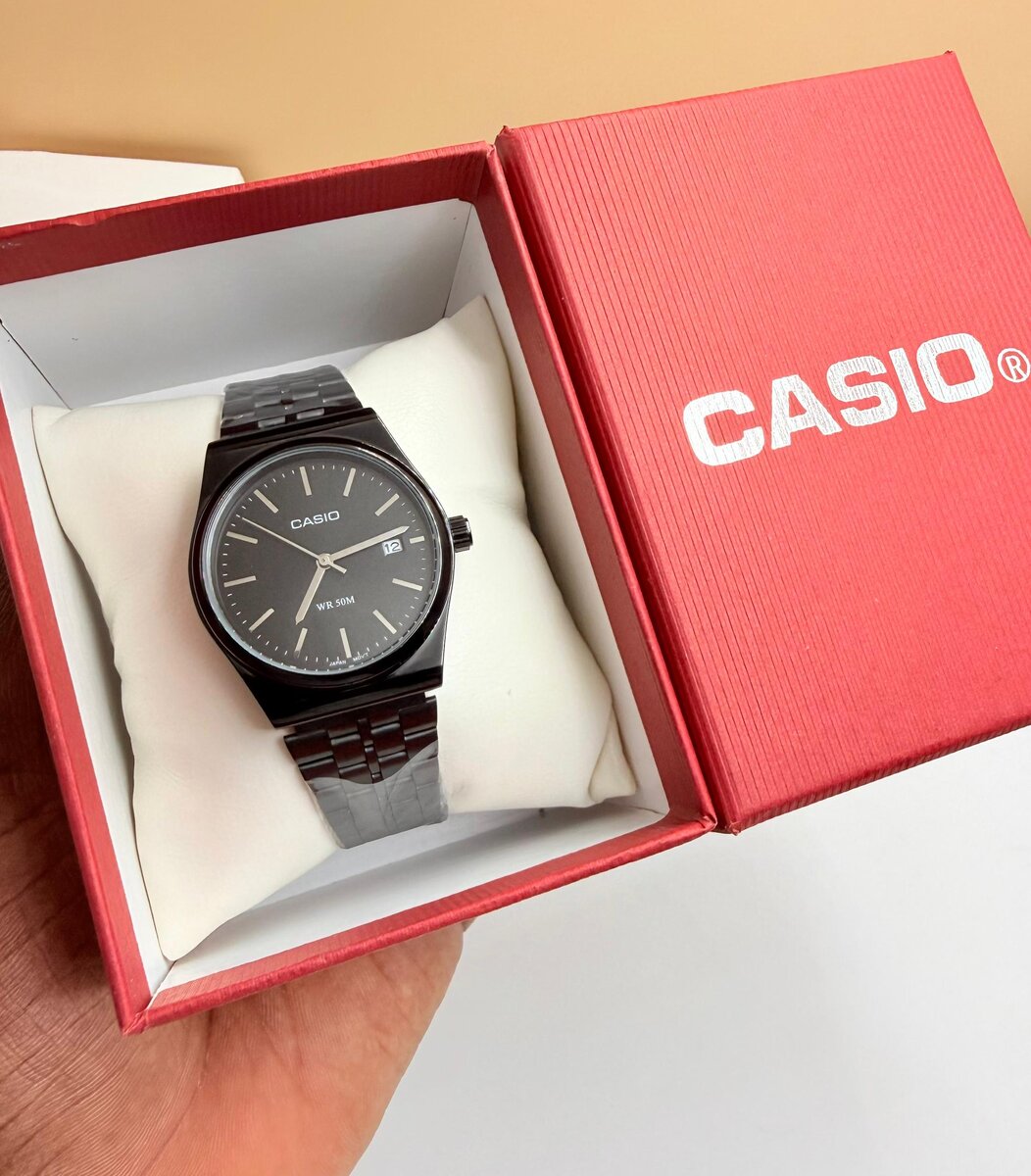 Montre CASIO en acier inoxydable
