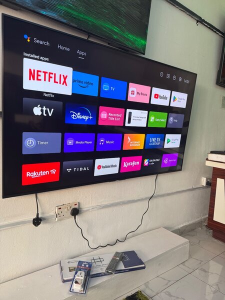 65inches digital satellite android 4k ultra hd  smart Sony