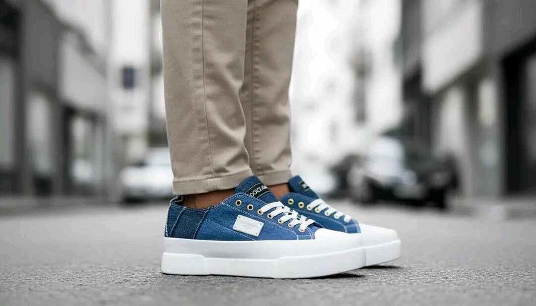 Dolce Gabbana en toile bleue