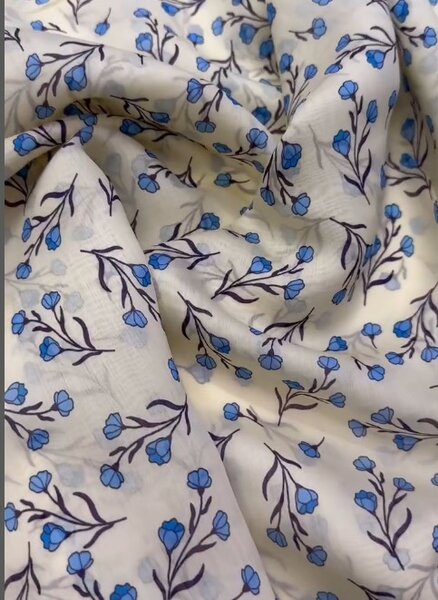 Красивая лёгкая ткань Тенсель батист с узором для пошива одежды