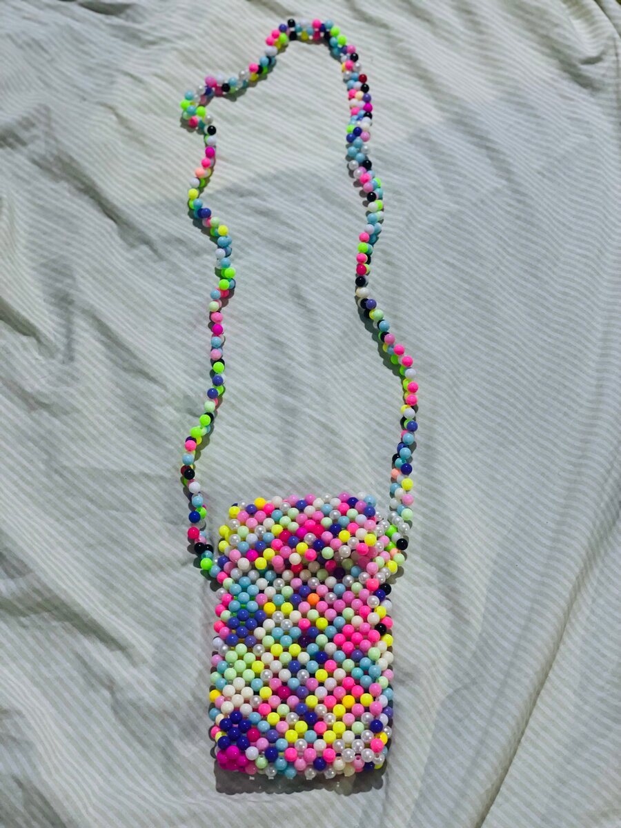 Sac bandoulière perlé coloré