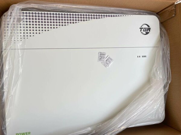 1-1000kw Solar power sytems, Generators Ups, AVR