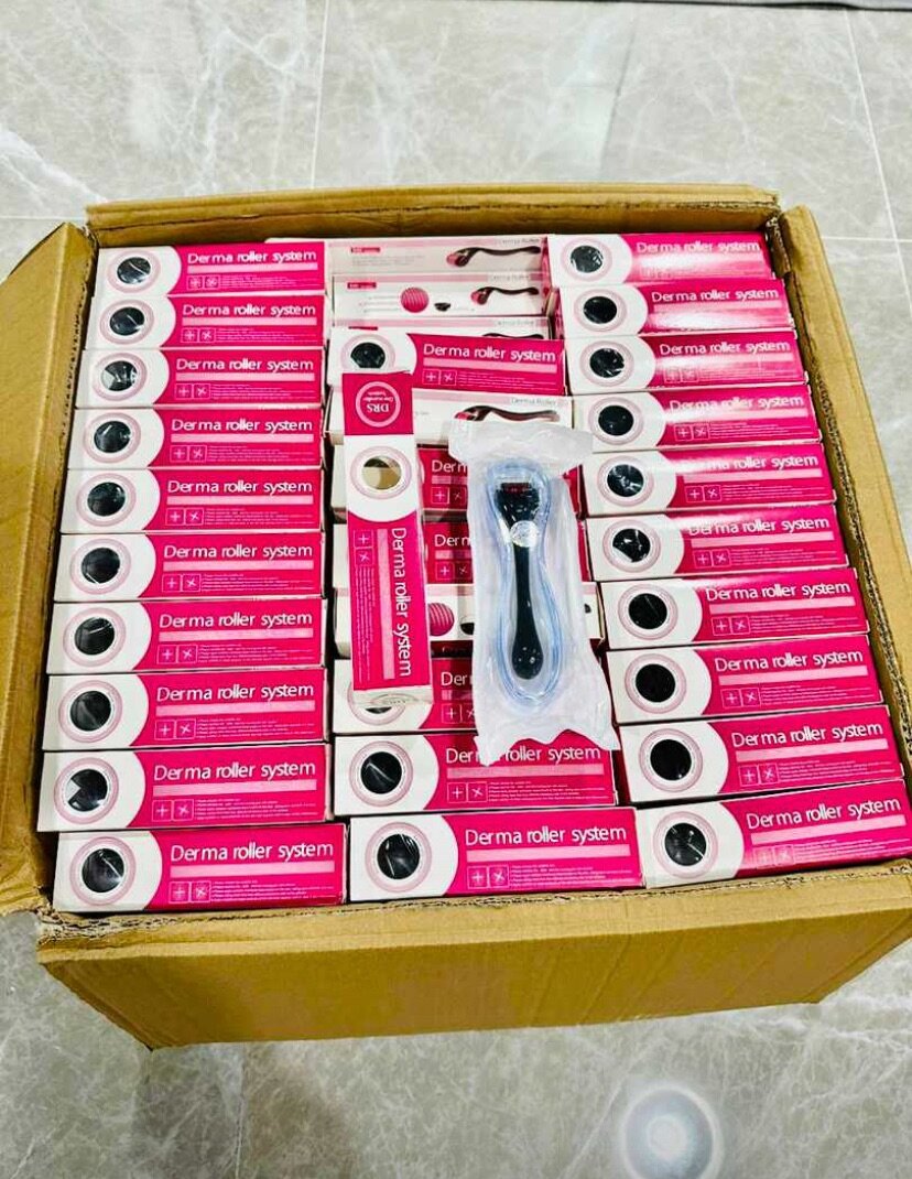 KIRKLAND AND DERMA ROLLER