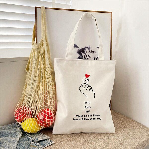 Tote bags