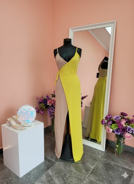 Robe longue bicolore élégante