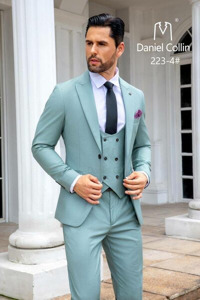Three -piece Suit with Contrast Vest