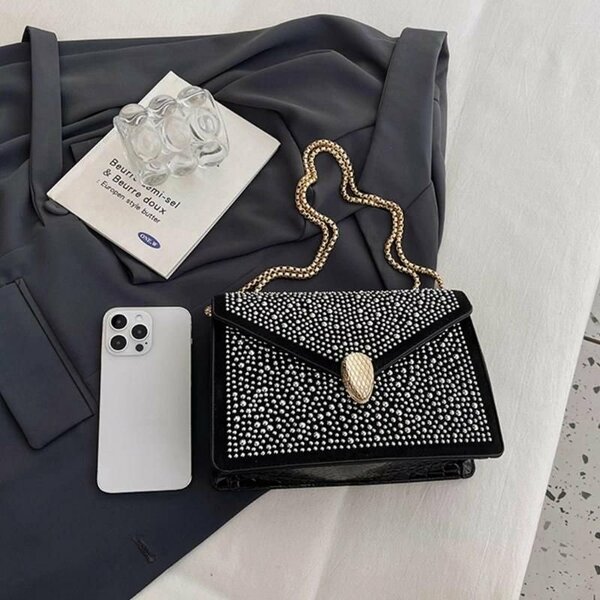 Stoned Cross body bag with chain strap