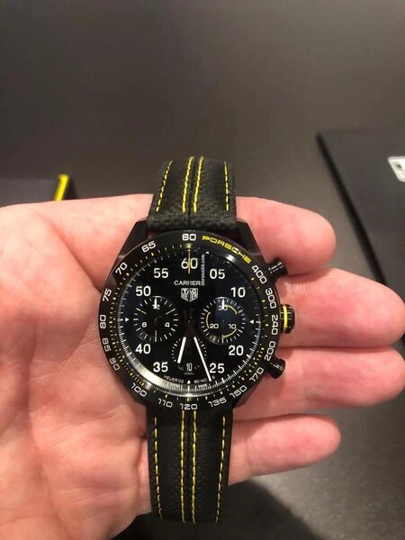 Montre Sportive TAG Heuer Carrera