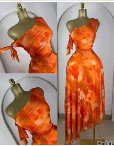 Robe longue asymétrique