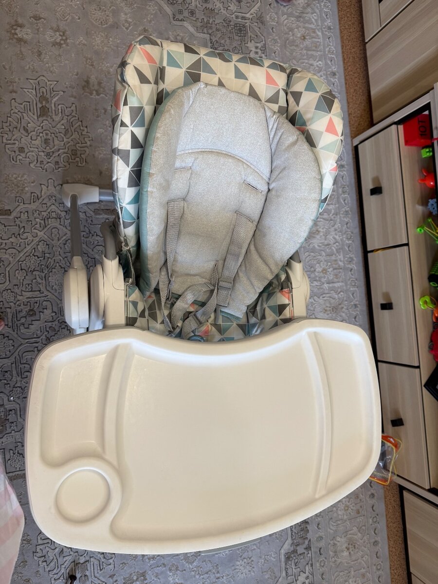 Стульчик для кормления