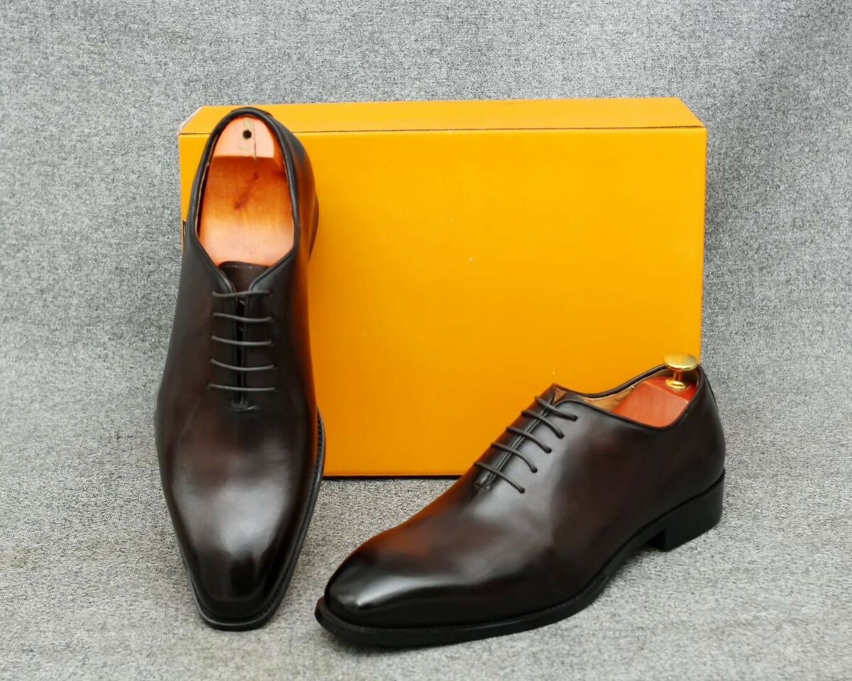 Chaussures élégantes en cuir