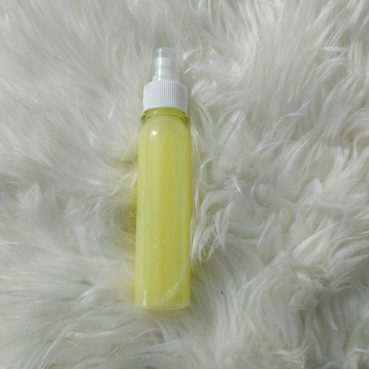 Perruque synthétique longue noire Headband