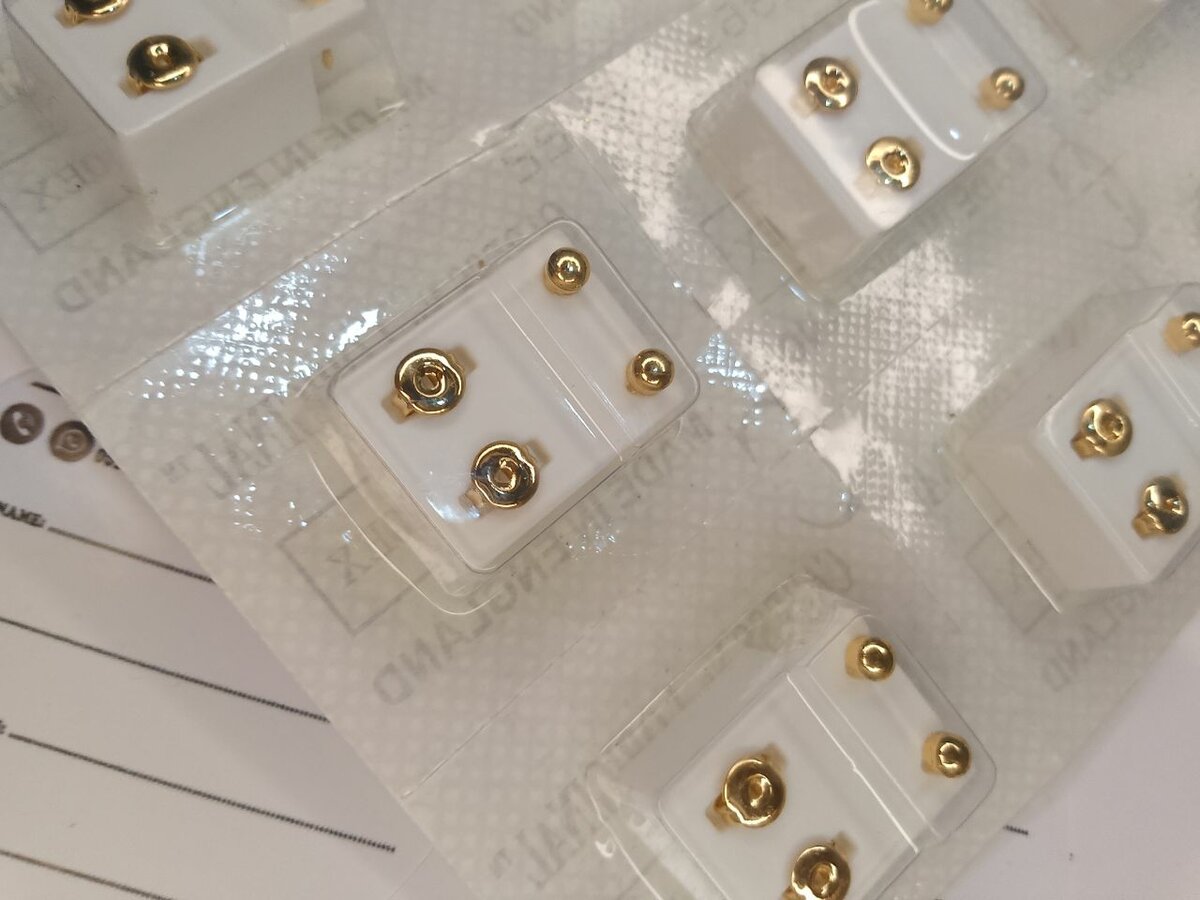 Original caress earrings