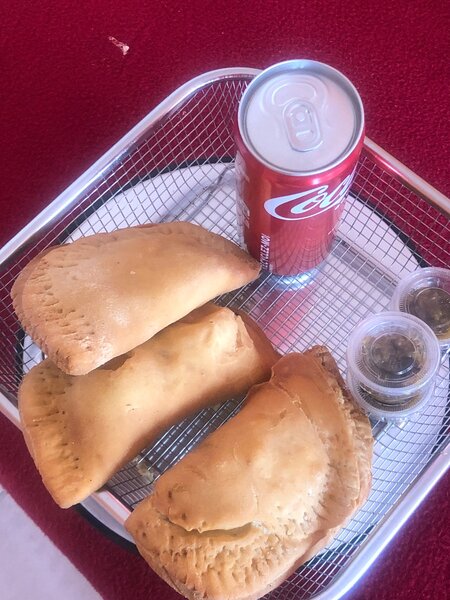 Pastels salés au poulet fromag