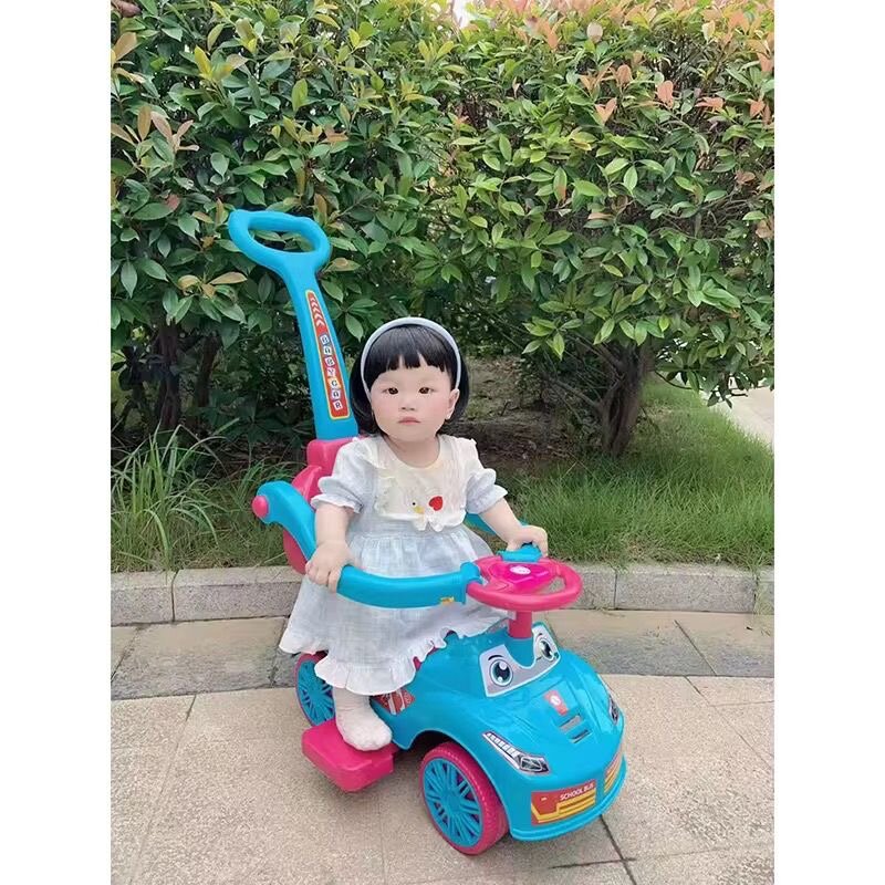 Voiturette enfant à pousser