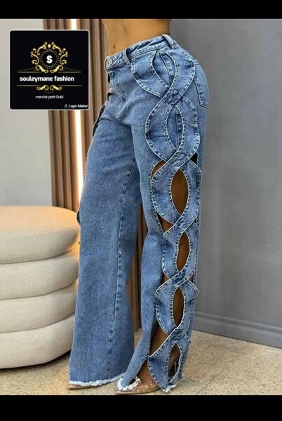 Jean à découpes stylées