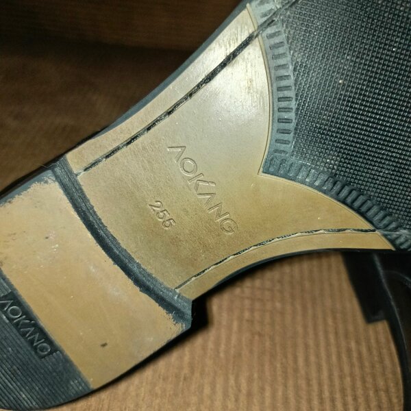 Chaussures habillées en cuir noir