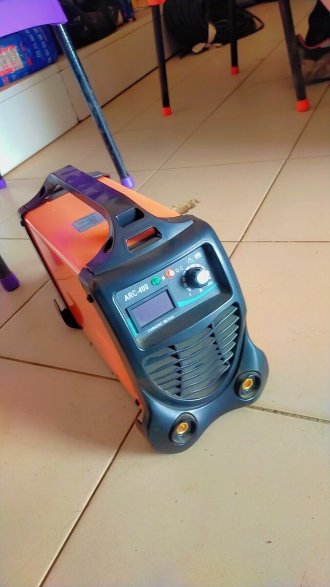 Welding machine