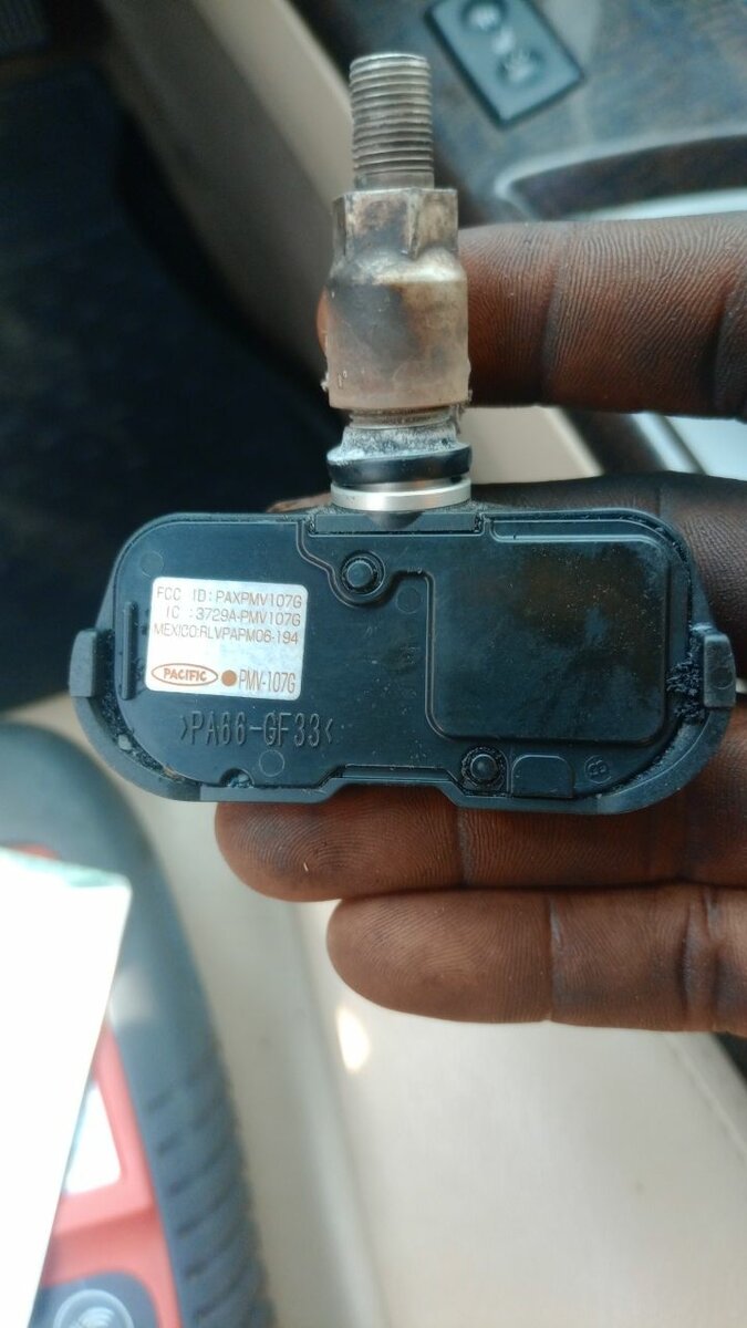 TPMS TIRE PRESSURE SENSOR