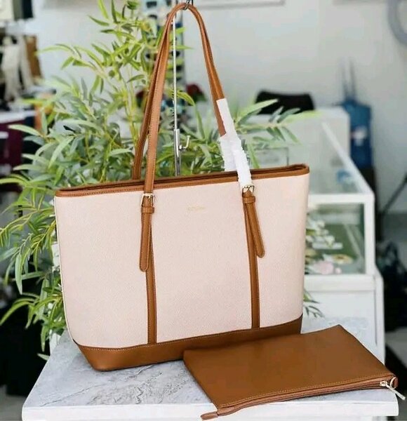 Sac à main élégant cuir