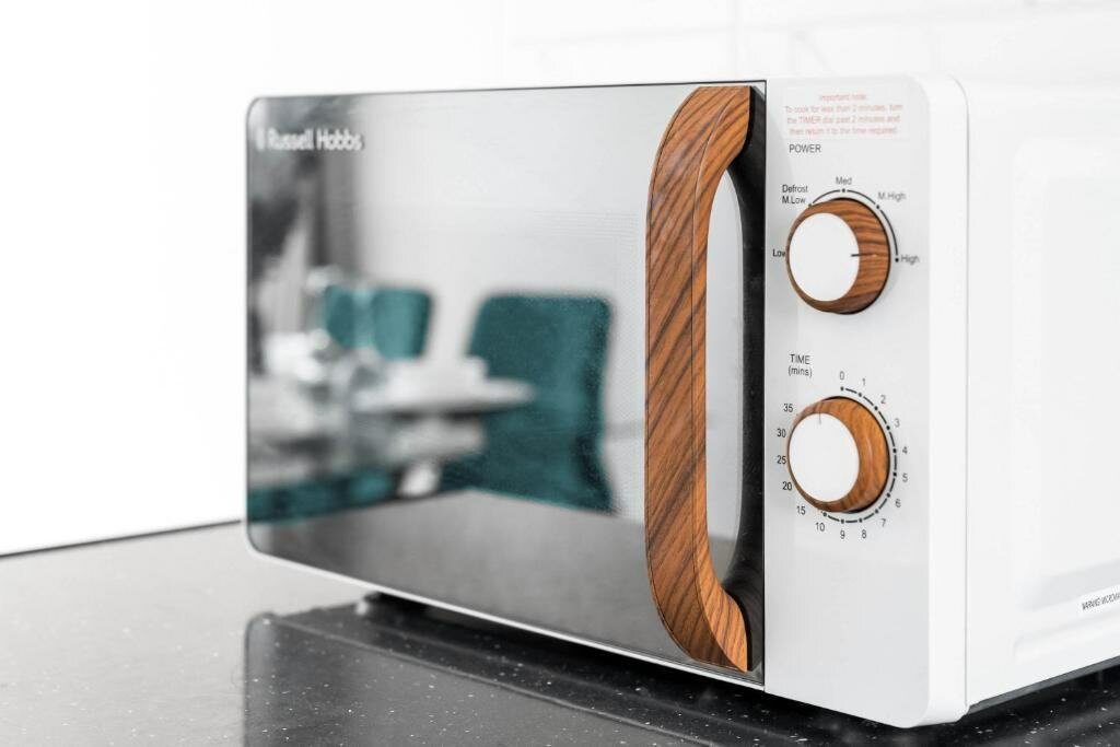 Russell Hobbs microwave