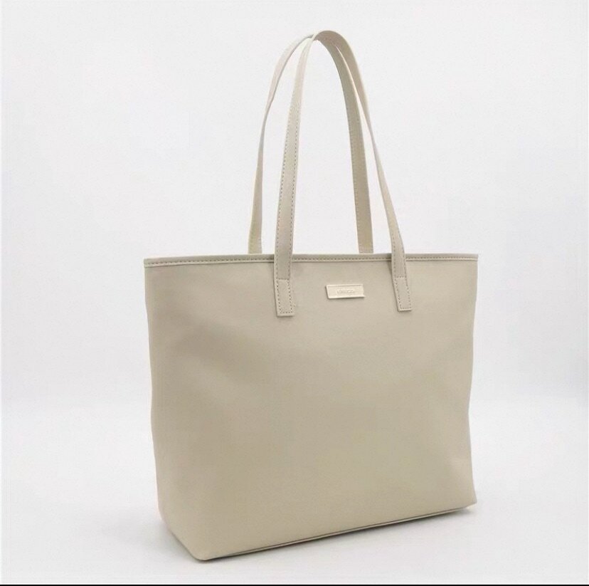 Манго сумки в наличии в коричневом и молочном цвете