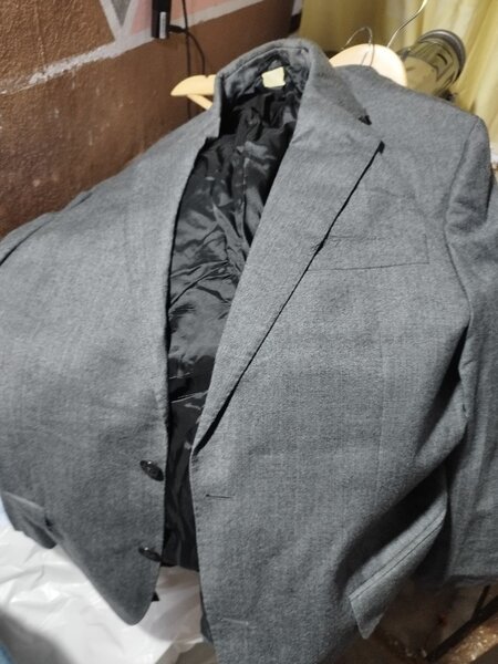 Costume élégant pour homme