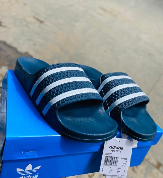 Adidas extension slides